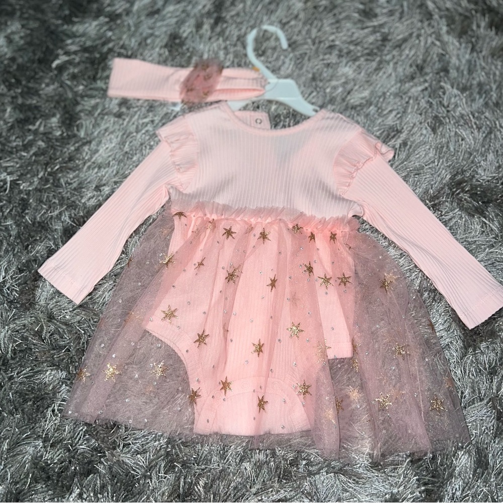 Baby Girl Dress 12 months - Picture 3 of 3